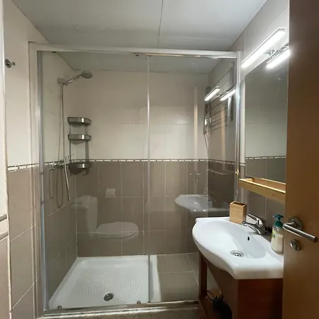 - Val De San Vicente * Unquera